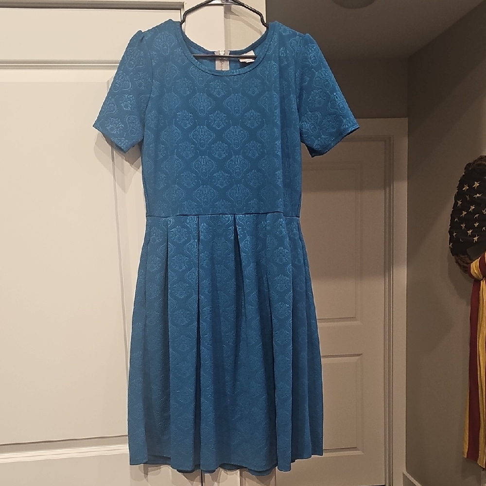 LuLaRoe Amelia Teal Textured Short Sleeve Dress Like New!